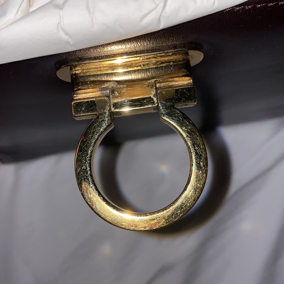 Salvatore Ferragamo Brown Leather Gancini Shoulder Bag - Picture 5 of 10